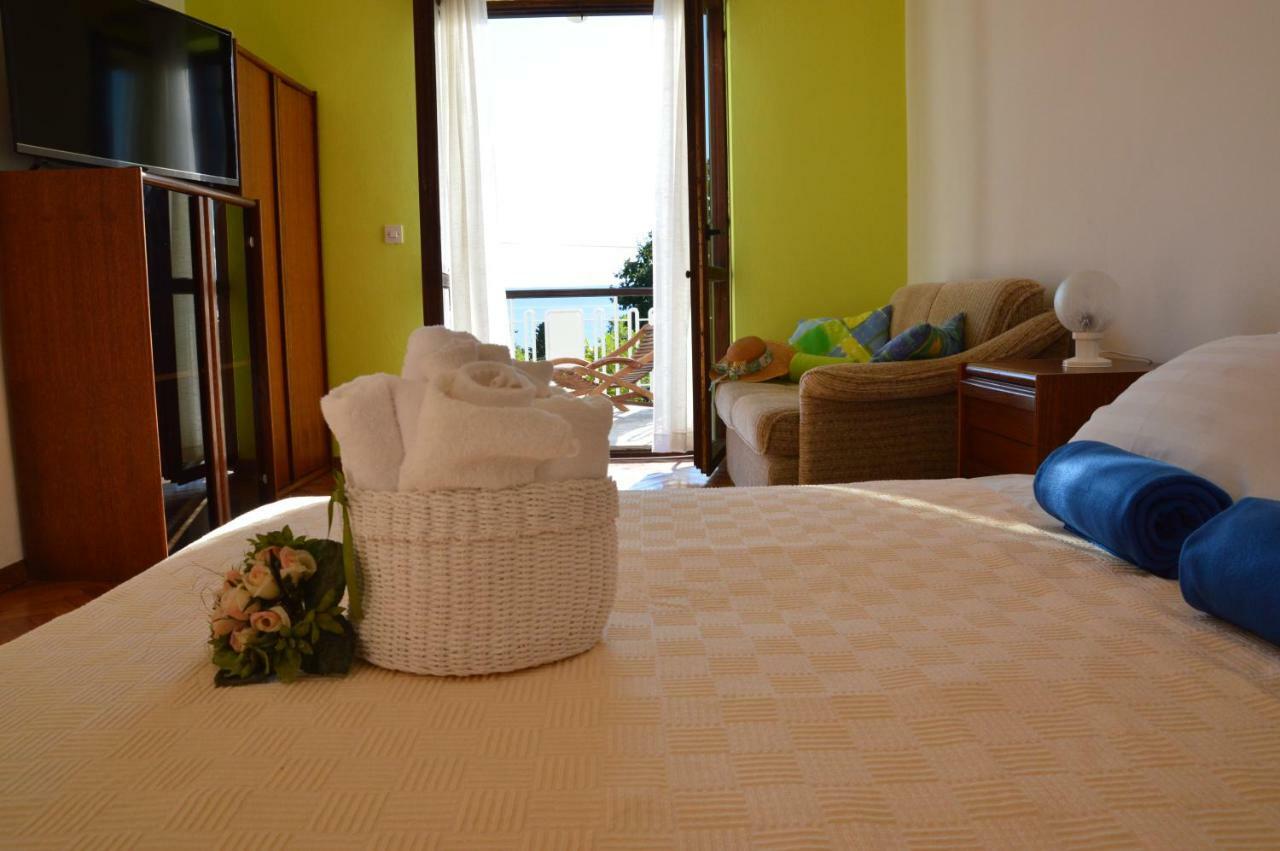 Apartments Martina ニヴィーチェ エクステリア 写真